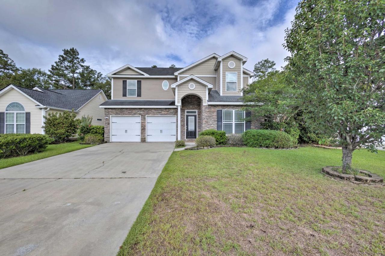 Spacious Pooler Home With Family-Friendly Perks サバンナ エクステリア 写真