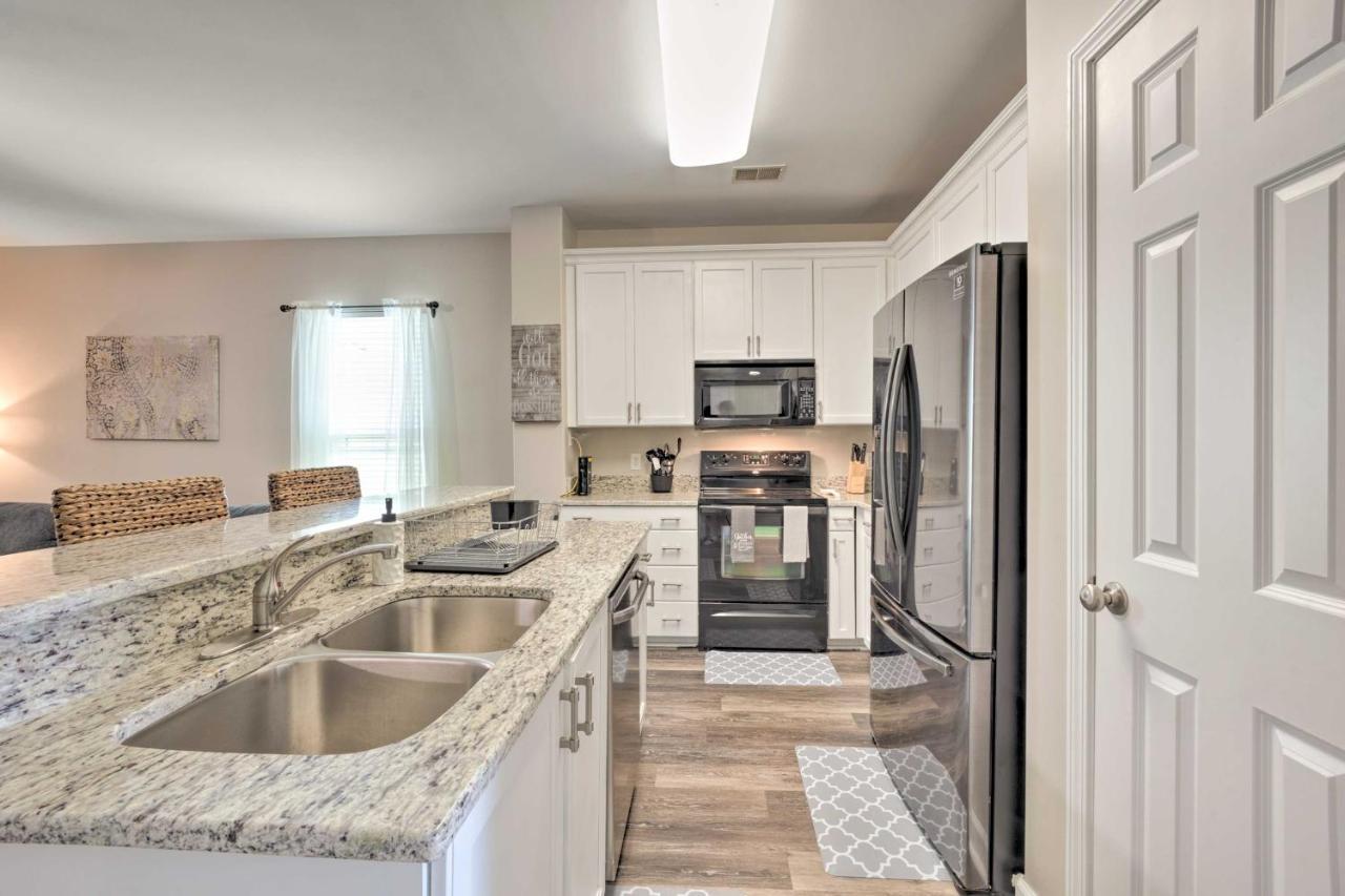 Spacious Pooler Home With Family-Friendly Perks サバンナ エクステリア 写真