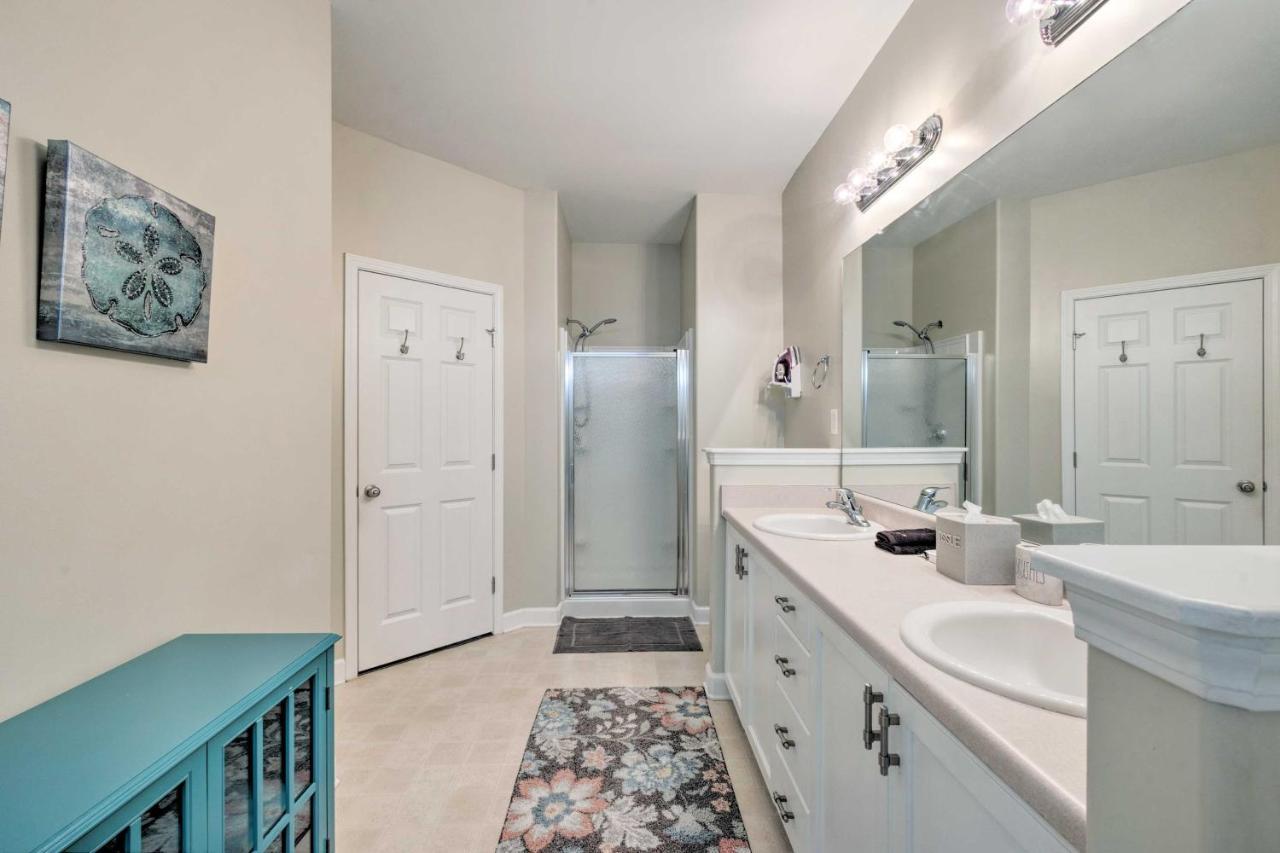 Spacious Pooler Home With Family-Friendly Perks サバンナ エクステリア 写真