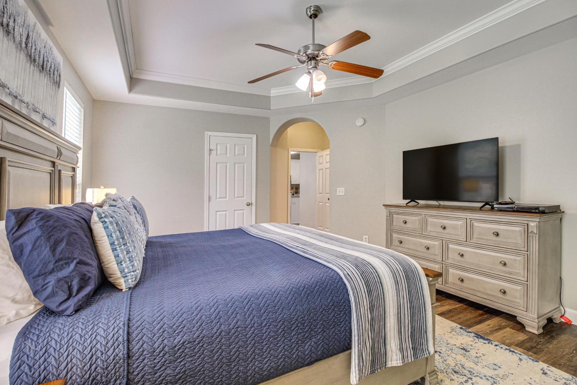Spacious Pooler Home With Family-Friendly Perks サバンナ エクステリア 写真